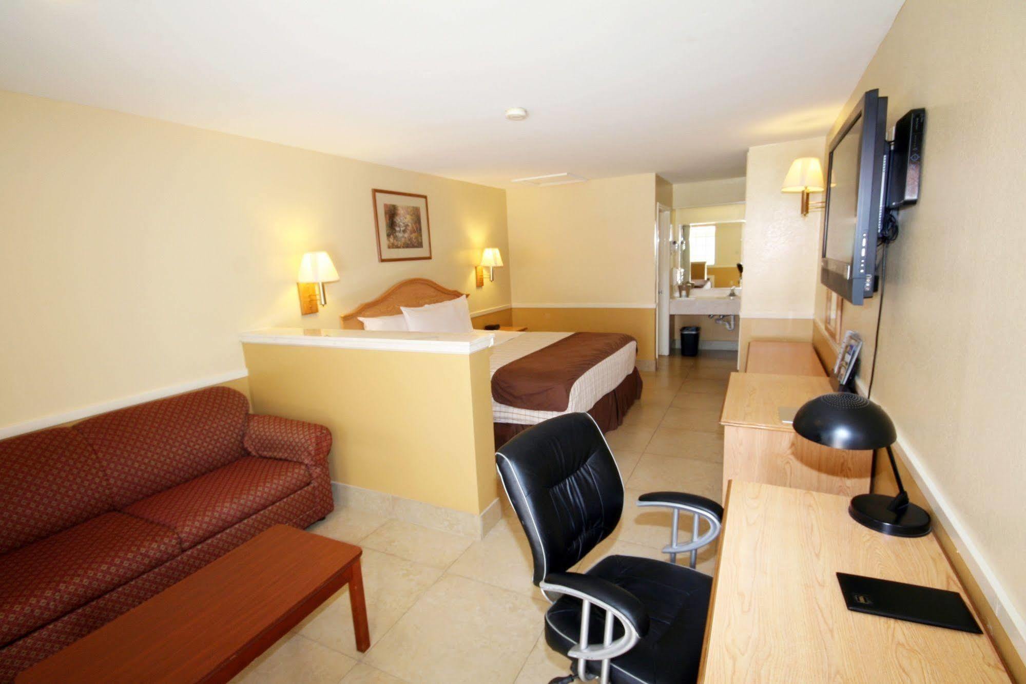 Edinburg Executive Inn 외부 사진